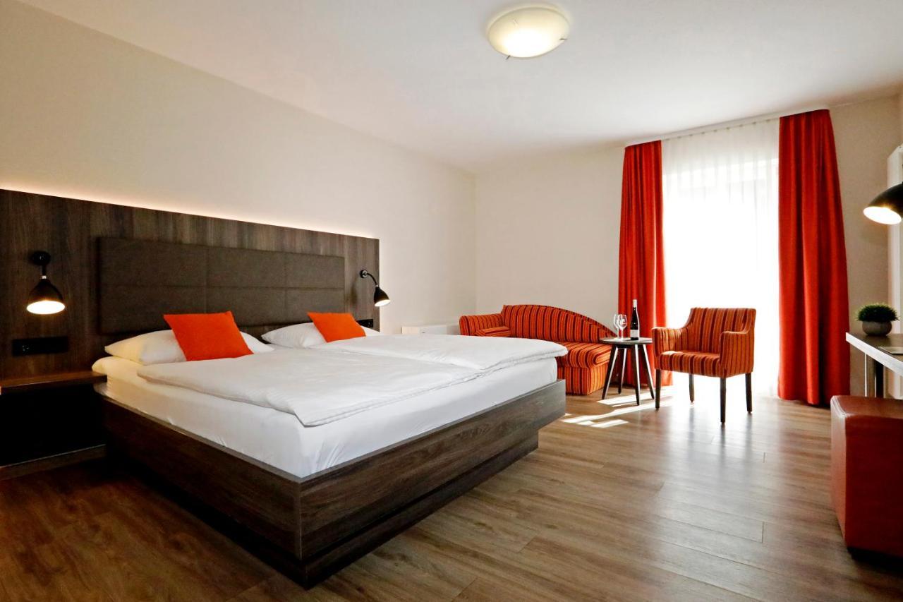 Landhotel Altes Wasserwerk Gbr Freinsheim Luaran gambar