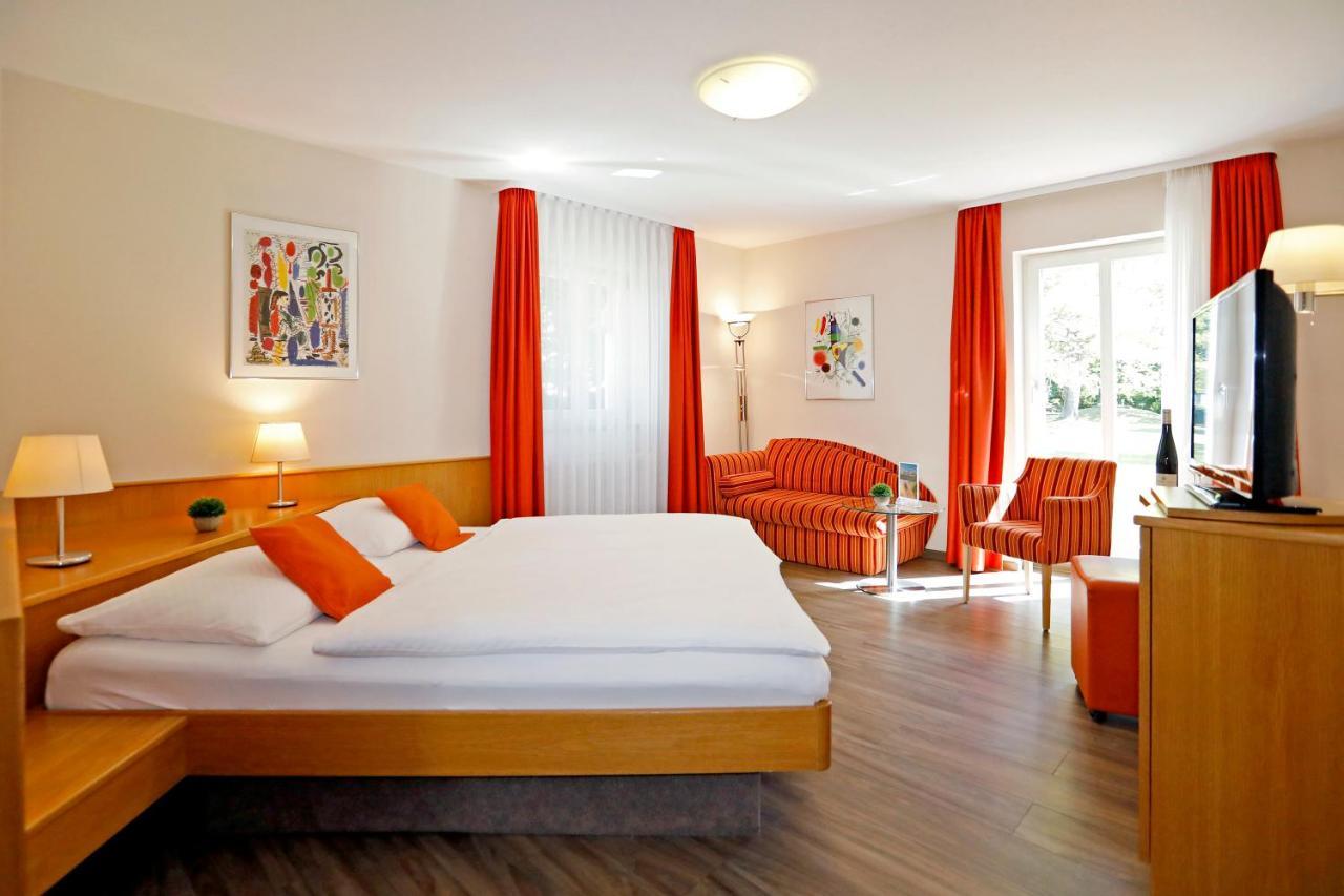 Landhotel Altes Wasserwerk Gbr Freinsheim Luaran gambar